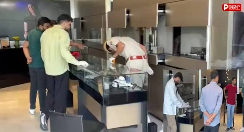 जयपुर में राडो शोरूम में बड़ी चोरी, 5 करोड़ से ज्यादा की घड़िया ले गए चोर, CCTV खंगाल रही पुलिस  