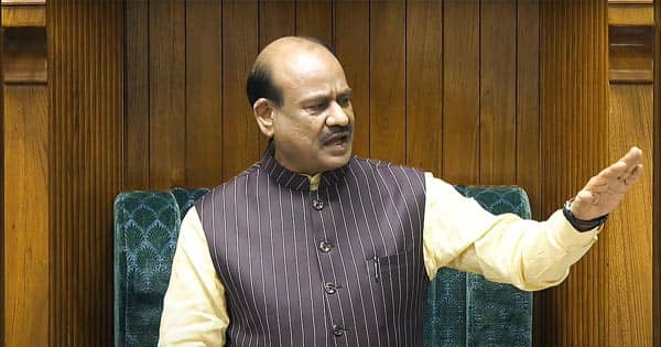 αñ╕αñéαñ╕αñª αñ«αñ╛αñ¿αñ╕αÑéαñ¿ αñ╕αññαÑìαñ░ αñòαñ╛ αñåαñûαñ┐αñ░αÑÇ αñªαñ┐αñ¿, αñ▓αÑïαñòαñ╕αñ¡αñ╛ αñàαñ¿αñ┐αñ╢αÑìαñÜαñ┐αññαñòαñ╛αñ▓ αñòαÑç αñ▓αñ┐αñÅ αñ╕αÑìαñÑαñùαñ┐αññ, αñôαñ« αñ¼αñ┐αñíαñ╝αñ▓αñ╛ αñ¿αÑç αñ╡αñ┐αñ¬αñòαÑìαñ╖ αñòαÑï αñ▓αÑçαñòαñ░ αñòαñ╣ αñªαÑÇ αñ»αÑç αñ¼αñ╛αññ...