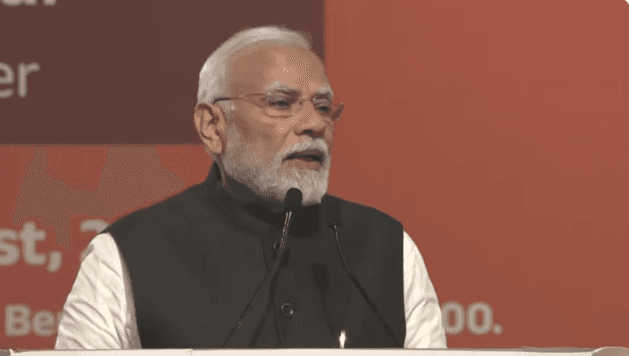 αñ¡αñ╛αñ░αññ αñòαÑÇ αñàαñ░αÑìαñÑαñ╡αÑìαñ»αñ╡αñ╕αÑìαñÑαñ╛ αñ¬αñ░ αñƒαÑìαñ░αñéαñ¬ αñòαÑç αñ¼αñ»αñ╛αñ¿ αñòαñ╛ αñ¬αÑÇαñÅαñ« αñ«αÑïαñªαÑÇ αñòαñ╛ αñ¬αñ▓αñƒαñ╡αñ╛αñ░, αñ¼αÑïαñ▓αÑç- αñ╣αñ« αñ╡αñ┐αñ╢αÑìαñ╡ αñòαÑÇ αññαÑÇαñ╕αñ░αÑÇ αñ╕αñ¼αñ╕αÑç αñ¼αñíαñ╝αÑÇ αñàαñ░αÑìαñÑαñ╡αÑìαñ»αñ╡αñ╕αÑìαñÑαñ╛ αñ¼αñ¿αñ¿αÑç αñòαÑÇ αñôαñ░