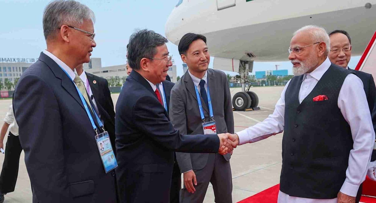 PM Modi SCO Summit China : αñùαñ▓αñ╡αñ╛αñ¿ αñ¥αñíαñ╝αñ¬ αñòαÑç αñ¼αñ╛αñª αñ¬αñ╣αñ▓αÑÇ αñ¼αñ╛αñ░ αñÜαÑÇαñ¿ αñ¬αñ╣αÑüαñéαñÜαÑç αñ«αÑïαñªαÑÇ, αñ¬αÑüαññαñ┐αñ¿-αñ£αñ┐αñ¿αñ¬αñ┐αñéαñù αñ╕αÑç αñòαñ░αÑçαñéαñùαÑç αñ«αÑüαñ▓αñ╛αñòαñ╛αññ