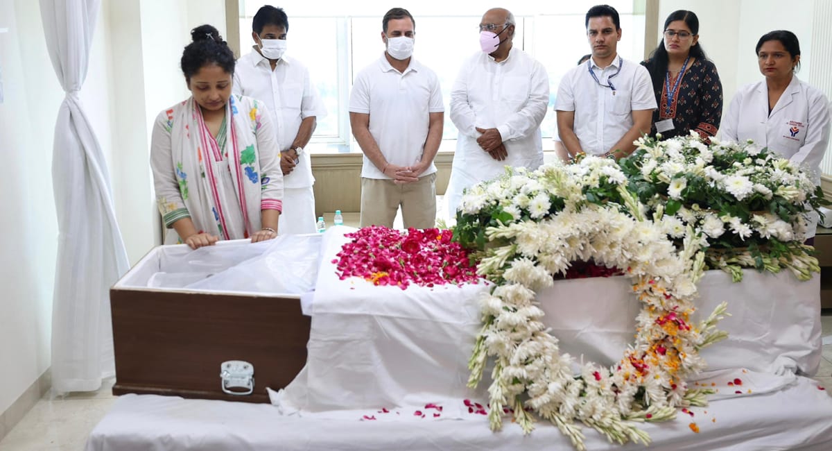 αñ¥αñ╛αñ░αñûαñéαñí αñòαÑç αñ¬αÑéαñ░αÑìαñ╡ CM αñ╢αñ┐αñ¼αÑé αñ╕αÑïαñ░αÑçαñ¿ αñòαñ╛ αñåαñ£ αñ╣αÑïαñùαñ╛ αñàαñéαññαñ┐αñ« αñ╕αñéαñ╕αÑìαñòαñ╛αñ░, αñ¢αÑïαñƒαÑç αñ¼αÑçαñƒαÑç αñ¼αñ╕αñéαññ αñ╕αÑïαñ░αÑçαñ¿ αñªαÑçαñéαñùαÑç αñ«αÑüαñûαñ╛αñùαÑìαñ¿αñ┐