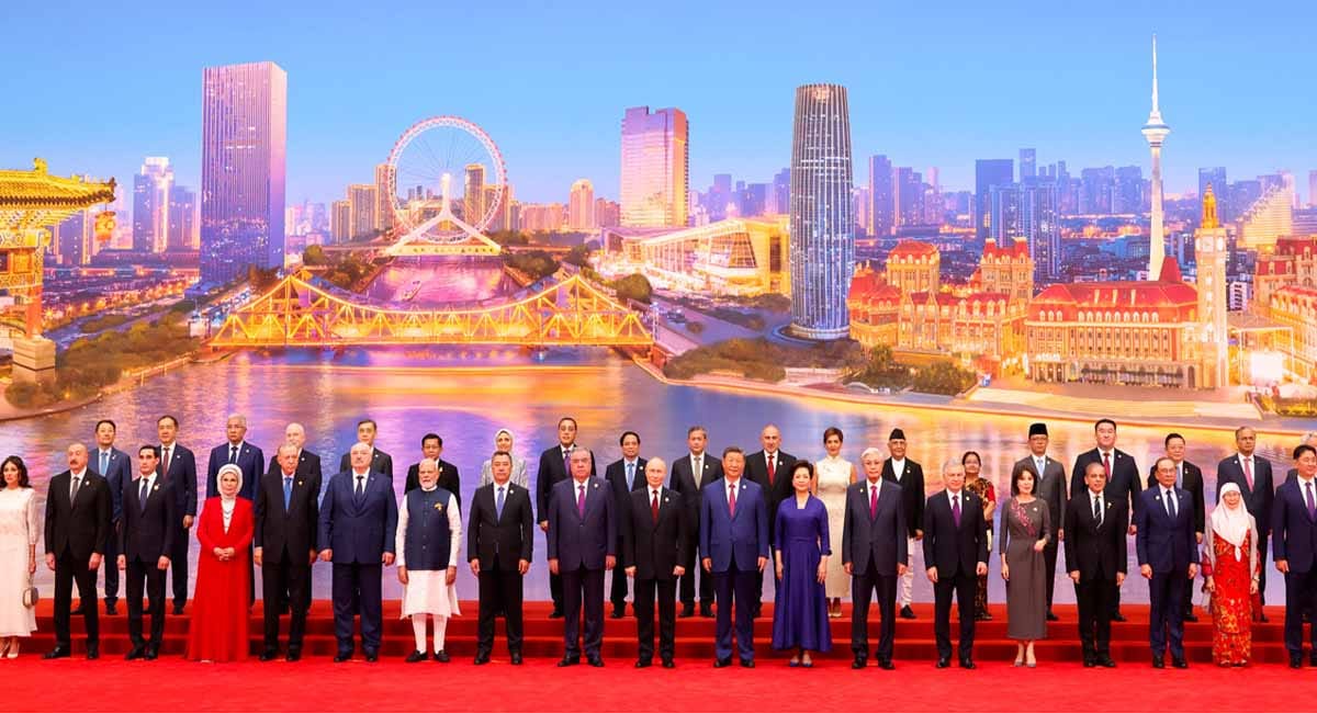 αñÅαñò αñ«αñéαñÜ αñ¬αñ░ αñ¬αÑÇαñÅαñ« αñ«αÑïαñªαÑÇ, αñ£αñ┐αñ¿αñ¬αñ┐αñéαñù, αñ¬αÑüαññαñ┐αñ¿ αñöαñ░ αñ╢αñ╣αñ¼αñ╛αñ£... SCO αñ¿αÑçαññαñ╛αñôαñé αñòαñ╛ αñùαÑìαñ░αÑüαñ¬ αñ½αÑïαñƒαÑï αñ╕αÑçαñ╢αñ¿