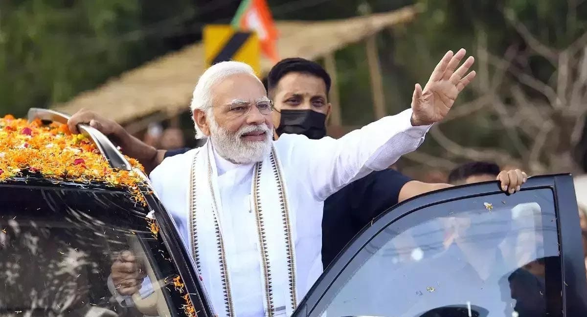 αñ¬αÑìαñ░αñºαñ╛αñ¿αñ«αñéαññαÑìαñ░αÑÇ αñ«αÑïαñªαÑÇ αñåαñ£ αñºαñ╛αñ░ αñªαÑîαñ░αÑç αñ¬αñ░ : αñ£αñ¿αÑìαñ«αñªαñ┐αñ¿ αñ¬αñ░ αñ¬αÑÇαñÅαñ« αñ«αñ┐αññαÑìαñ░αñ╛ αñ¬αñ╛αñ░αÑìαñò αñòαñ╛ αñòαñ░αÑçαñéαñùαÑç αñ╢αñ┐αñ▓αñ╛αñ¿αÑìαñ»αñ╛αñ╕, MP αñòαÑï αñªαÑçαñéαñùαÑç αñ¼αñíαñ╝αÑÇ αñ╕αÑîαñùαñ╛αññ