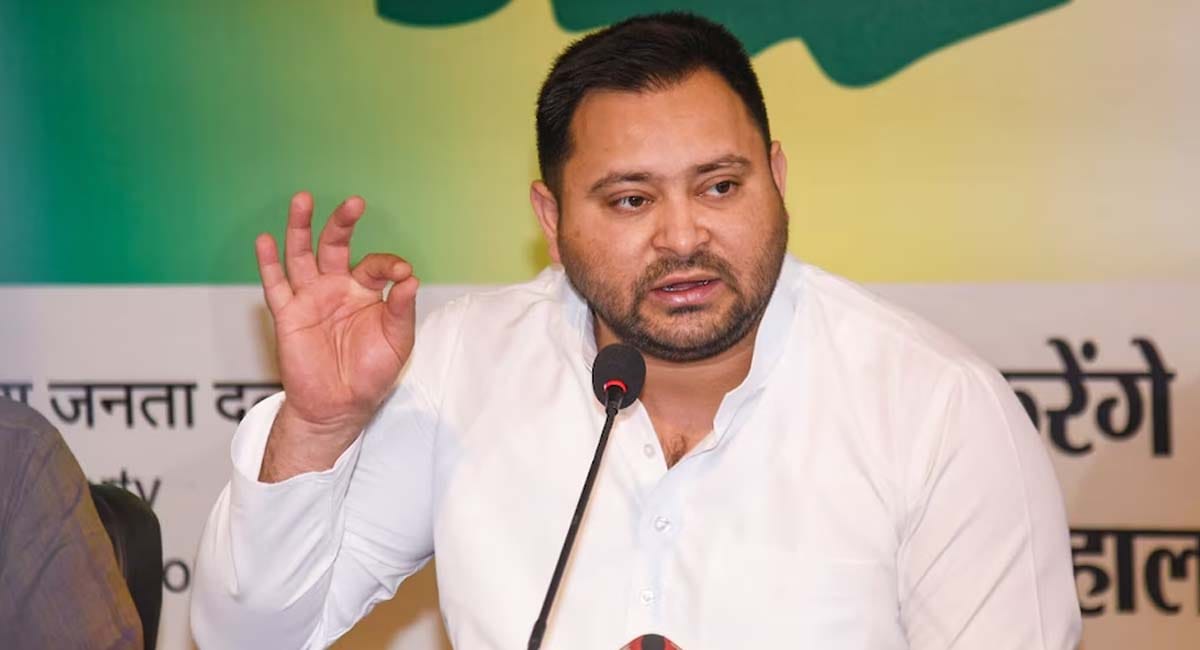 αñÜαÑüαñ¿αñ╛αñ╡αÑÇ αñ«αñ╛αñ╣αÑîαñ▓ αñ«αÑçαñé αñùαñ░αñ«αñ╛αñê αñ╕αñ┐αñ»αñ╛αñ╕αññ : αññαÑçαñ£αñ╕αÑìαñ╡αÑÇ αñ»αñ╛αñªαñ╡ αñòαÑï αñÜαÑüαñ¿αñ╛αñ╡ αñåαñ»αÑïαñù αñòαñ╛ αñ¿αÑïαñƒαñ┐αñ╕, αñªαÑï αñ╡αÑïαñƒαñ░ αñåαñêαñíαÑÇ αñ░αñûαñ¿αÑç αñòαÑç αñ«αñ╛αñ«αñ▓αÑç αñ«αÑçαñé αñ£αñ╡αñ╛αñ¼ αññαñ▓αñ¼┬á
