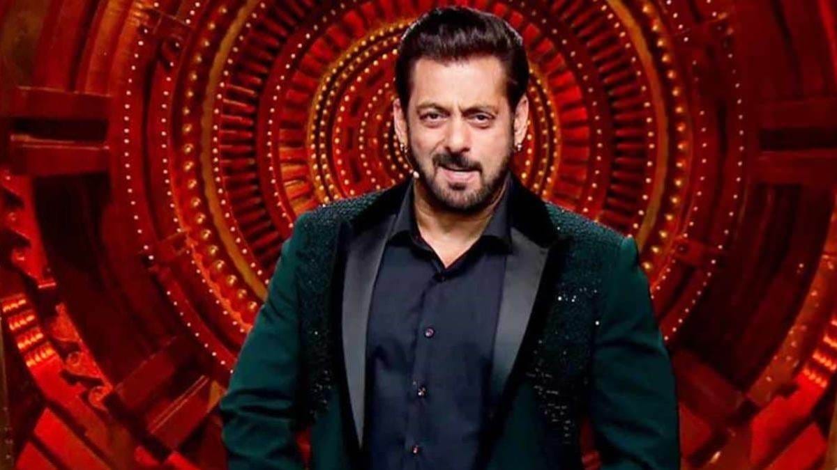 αñ¼αñ┐αñù αñ¼αÑëαñ╕ αñ«αÑçαñé αñƒαÑÇαñ╡αÑÇ αñöαñ░ αñ½αñ┐αñ▓αÑìαñ« αñ╕αÑìαñƒαñ╛αñ░αÑìαñ╕ αñòαÑç αñ╕αñ╛αñÑ αñíαñ┐αñ£αñ┐αñƒαñ▓ αñçαñéαñ½αÑìαñ▓αÑéαñÅαñéαñ╕αñ░αÑìαñ╕ αñòαÑÇ αñºαñ«αñ╛αñòαÑçαñªαñ╛αñ░ αñÅαñéαñƒαÑìαñ░αÑÇ, αñÿαñ░ αñòαÑç αñàαñéαñªαñ░ αñ¼αñóαñ╝αÑçαñùαñ╛ αññαñíαñ╝αñòαñ╛