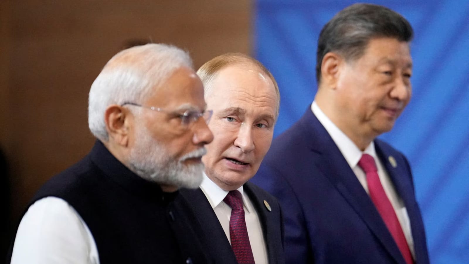 ┬áαñÅαñ╕αñ╕αÑÇαñô αñ╢αñ┐αñûαñ░ αñ¼αÑêαñáαñò αñòαÑç αñ¬αñ╣αñ▓αÑç αñàαñ«αÑçαñ░αñ┐αñòαÑÇ αñªαñ¼αñªαñ¼αÑç αñòαÑï αñÜαÑüαñ¿αÑîαññαÑÇ αñªαÑçαñ¿αÑç αñòαÑç αñ▓αñ┐αñÅ αñëαñáαÑÇ αñ¡αñ╛αñ░αññ, αñ░αÑéαñ╕,αñÜαÑÇαñ¿ αñòαñ╛ αñ╕αñéαñ»αÑüαñòαÑìαññ αñ«αÑïαñ░αÑìαñÜαñ╛ αñ¼αñ¿αñ╛αñ¿αÑç αñòαÑÇ αñ¼αñ╛αññ