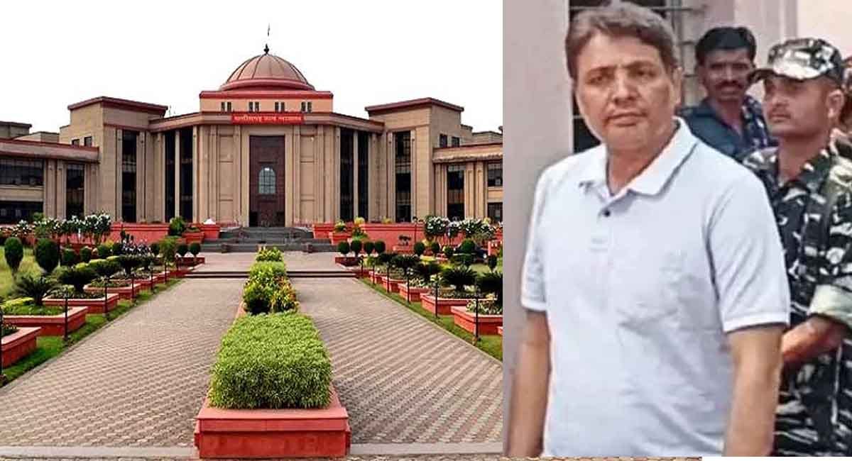 αñ¢αññαÑìαññαÑÇαñ╕αñùαñóαñ╝ αñ╢αñ░αñ╛αñ¼ αñÿαÑïαñƒαñ╛αñ▓αñ╛ : αñàαñ¿αñ╡αñ░ αñóαÑçαñ¼αñ░ αñòαÑï αñ╣αñ╛αñêαñòαÑïαñ░αÑìαñƒ αñ╕αÑç αñ¿αñ╣αÑÇαñé αñ«αñ┐αñ▓αÑÇ αñ░αñ╛αñ╣αññ, αñ»αñ╛αñÜαñ┐αñòαñ╛ αñûαñ╛αñ░αñ┐αñ£